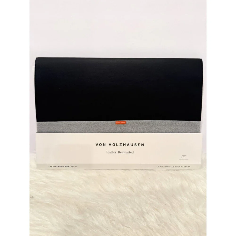 Von Holzhausen brand new
